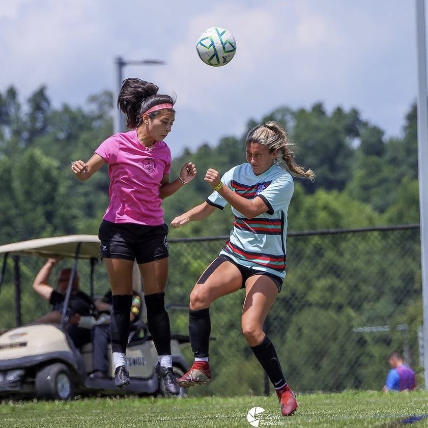 Women's match aerial duel